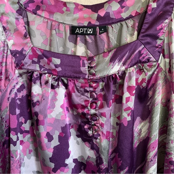 Silky Banded Waist Blouse - Picture 5 of 14